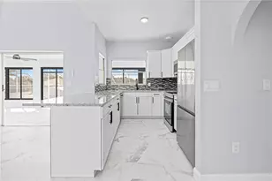 13124 Lawrence St, Spring Hill, FL 34609 - Photo 11