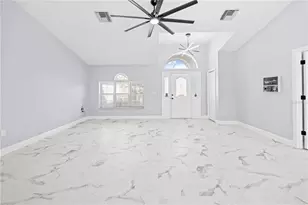 13124 Lawrence St, Spring Hill, FL 34609 - Photo 7