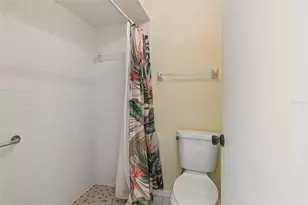 1130 Orange Tree Cir W, Palm Harbor, FL 34684 - Photo 19