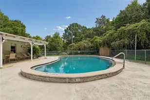 1130 Orange Tree Cir W, Palm Harbor, FL 34684 - Photo 37