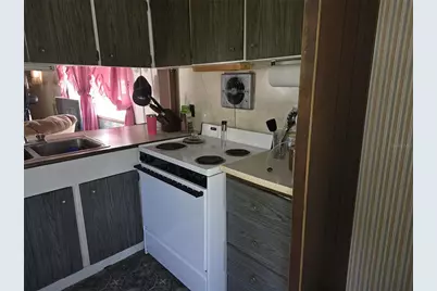 9300 Kiowa Dr, New Port Richey, FL 34654 - Photo 7