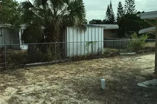 1050 Clairborne St, Holiday, FL 34690 - Photo 15