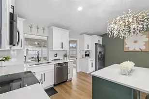 11238 Owl Ln, Port Richey, FL 34668 - Photo 5