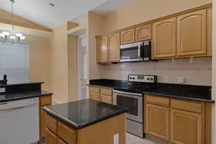 17948 Greensboro St, Spring Hill, FL 34610 - Photo 21