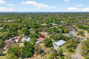 2111 Paddock Cir, Dunedin, FL 34698 - Photo 71