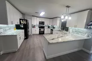 510 Windermere Dr, Lakeland, FL 33809 - Photo 11