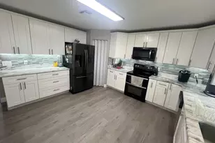 510 Windermere Dr, Lakeland, FL 33809 - Photo 11