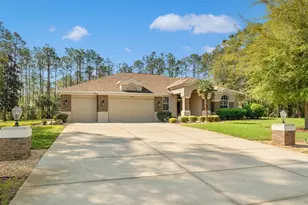 10260 Waters Edge Ct, Weeki Wachee, FL 34613 - Photo 9