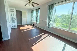 2451 Canadian Way, Clearwater, FL 33763 - Photo 9