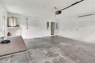 3017 Bayshore Dr, Spring Hill, FL 34608 - Photo 29