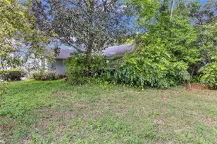 3017 Bayshore Dr, Spring Hill, FL 34608 - Photo 39