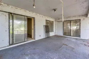 3017 Bayshore Dr, Spring Hill, FL 34608 - Photo 31