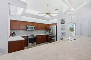 18729 Bascomb Ln, Hudson, FL 34667 - Photo 21
