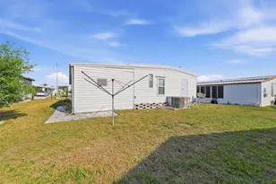 2107 Wailua Dr, Holiday, FL 34691 - Photo 13