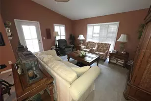 11442 Turtle Dove Pl, New Port Richey, FL 34654 - Photo 5