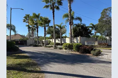 20300 Leonard Road #78, Lutz, FL 33558 - Photo 3