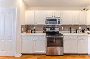 150 Gordham Ct, Spring Hill, FL 34609 - Photo 25