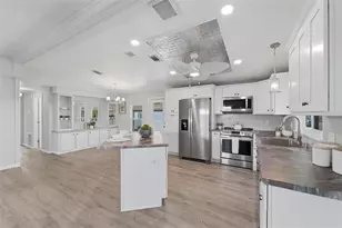 2116 Kona Dr, Holiday, FL 34691 - Photo 7