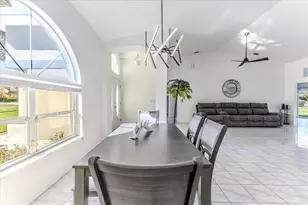 13377 Bolton Ct, Spring Hill, FL 34609 - Photo 15