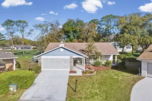 2351 Palm Springs Ct, Spring Hill, FL 34606 - Photo 31