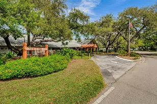 10623 Mira Vista Dr, Port Richey, FL 34668 - Photo 41