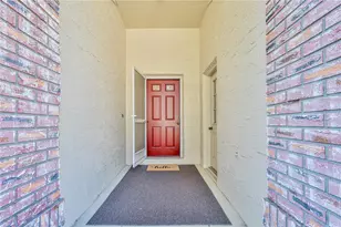 3100 Appleblossom Trail, Spring Hill, FL 34606 - Photo 7