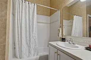 1297 Kings Way Ln, Tarpon Springs, FL 34688 - Photo 31