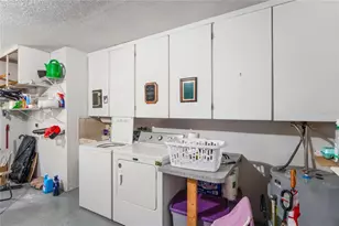 2252 Pebble Beach Dr, Spring Hill, FL 34606 - Photo 39