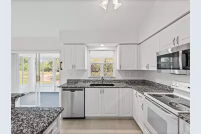 11621 Holly Ann Drive, New Port Richey, FL 34654 - Photo 15