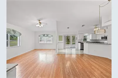 11621 Holly Ann Drive, New Port Richey, FL 34654 - Photo 9