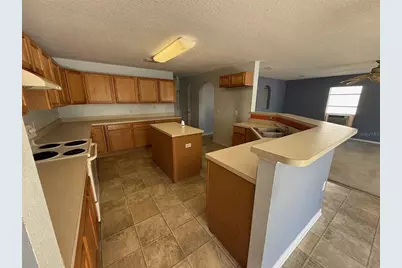 708 Brenton Leaf Drive, Ruskin, FL 33570 - Photo 5