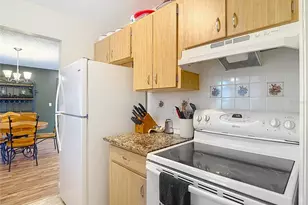 541 Edgehill Ave, Spring Hill, FL 34606 - Photo 13