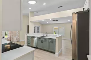 8143 Laurel Green Dr, Spring Hill, FL 34606 - Photo 15