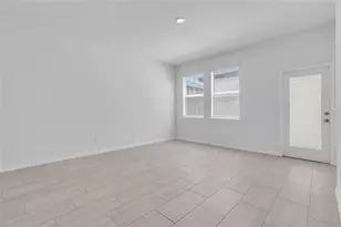 10881 Molasses Wy, New Port Richey, FL 34655 - Photo 9