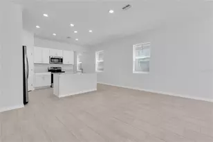 10881 Molasses Wy, New Port Richey, FL 34655 - Photo 9