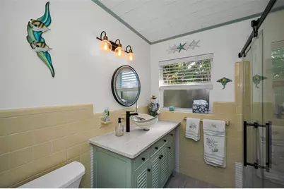1626 Sea Breeze Drive, Tarpon Springs, FL 34689 - Photo 45