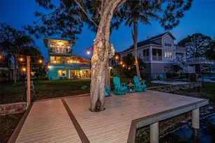 1626 Seabreeze Dr, Tarpon Springs, FL 34689 - Photo 81