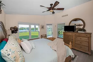 1626 Seabreeze Dr, Tarpon Springs, FL 34689 - Photo 37