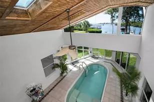 1626 Seabreeze Dr, Tarpon Springs, FL 34689 - Photo 5
