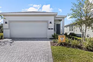 574 Hammock Oaks Blvd, Lady Lake, FL 32159 - Photo 1