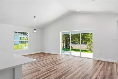 8130 Ridge Road, Weeki Wachee, FL 34613 - Photo 15