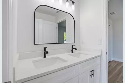 8130 Ridge Road, Weeki Wachee, FL 34613 - Photo 39