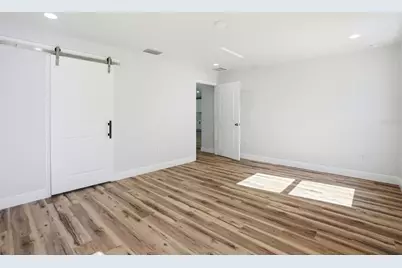 8130 Ridge Road, Weeki Wachee, FL 34613 - Photo 31