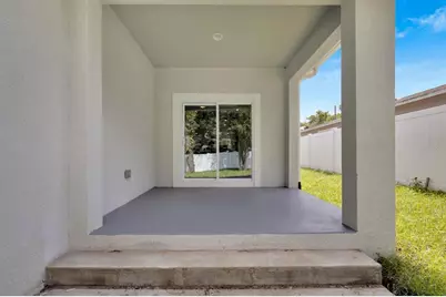 3706 Wiggins Leaf Street, Tampa, FL 33619 - Photo 45