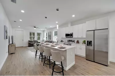 3706 Wiggins Leaf Street, Tampa, FL 33619 - Photo 11