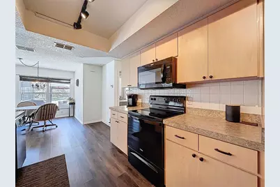 7221 Nightwalker Road, Weeki Wachee, FL 34613 - Photo 21