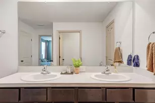 37092 Kings Crown Dr, Zephyrhills, FL 33541 - Photo 25