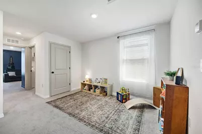 37092 Kings Crown Drive, Zephyrhills, FL 33541 - Photo 21