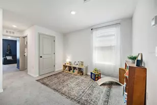 37092 Kings Crown Dr, Zephyrhills, FL 33541 - Photo 21