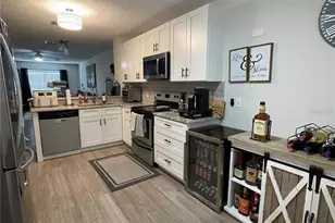 7900 Hardwick Dr, New Port Richey, FL 34653 - Photo 13